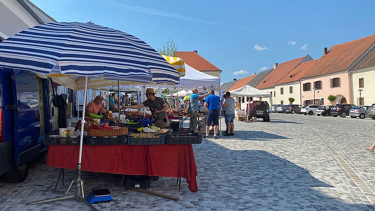 Bauernmarkt in Stadtschlaining 