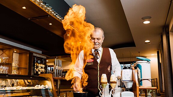 Kaffeeerlebnisvortrag im Hotel-Café Simon 